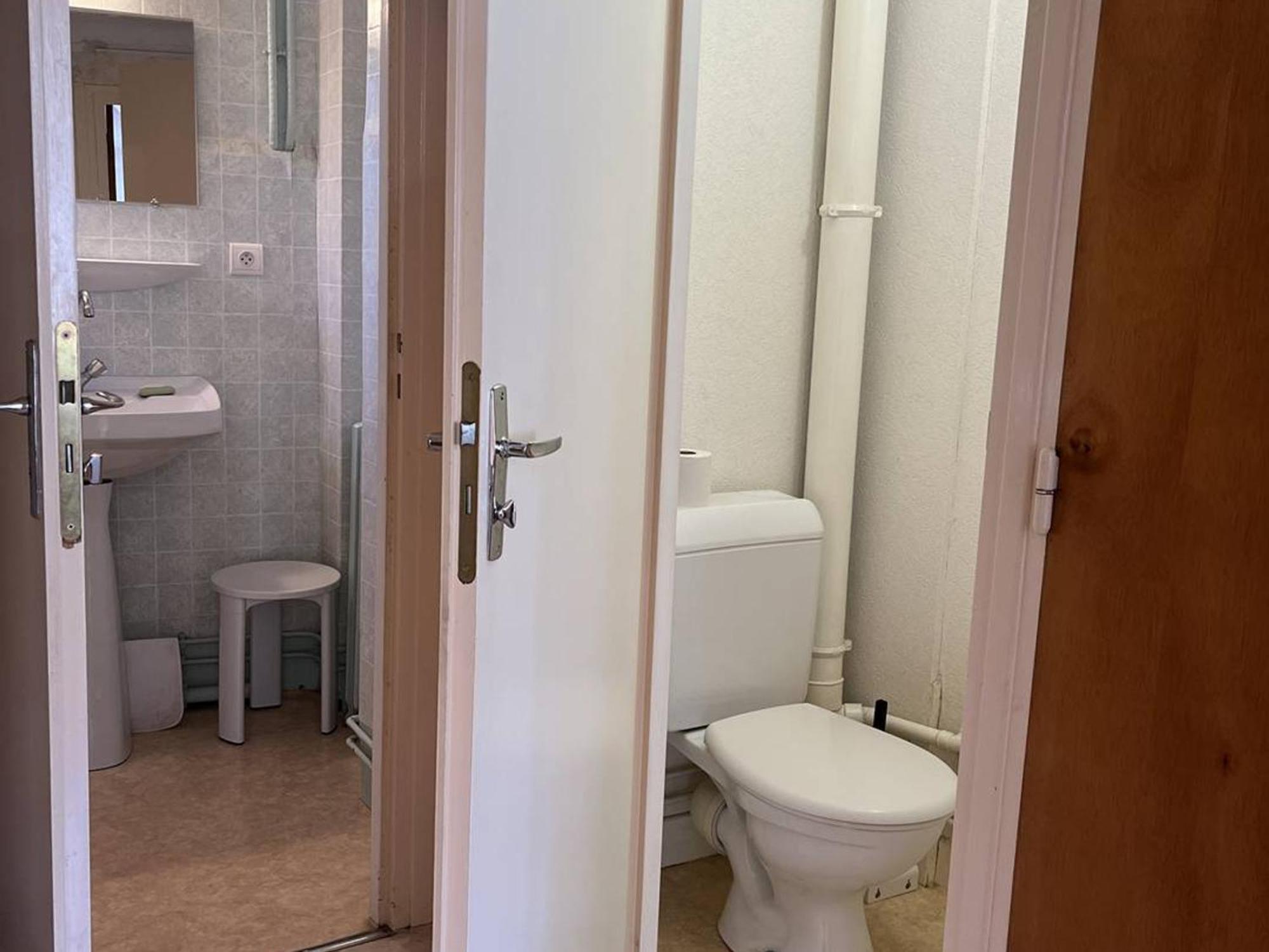 Appartement T3 Chaleureux Au Centre De Cauterets, 4 Couchages, Balcon Sud, Proche Thermes Et Telecabine - Fr-1-234-132 ภายนอก รูปภาพ