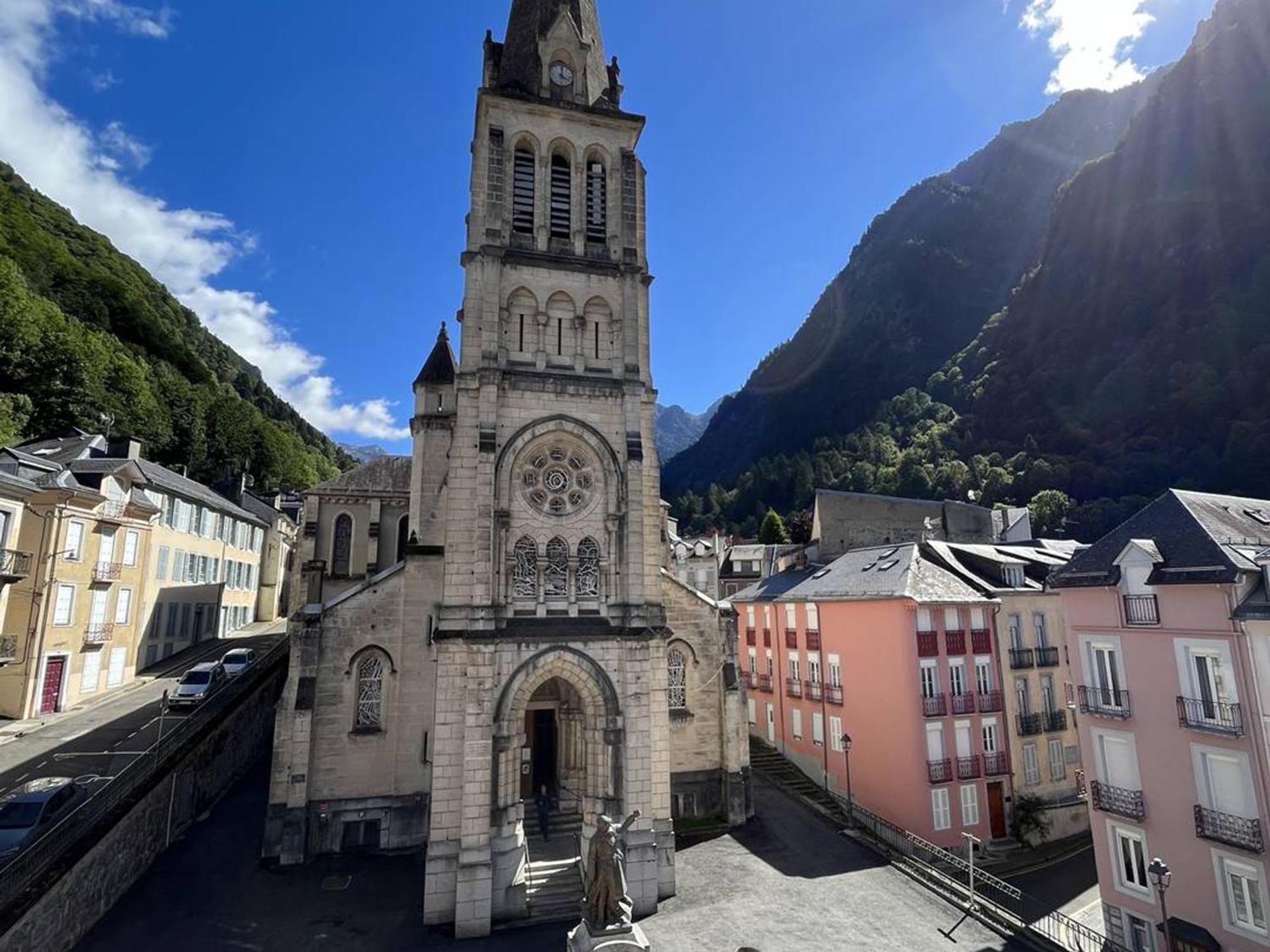 Appartement T3 Chaleureux Au Centre De Cauterets, 4 Couchages, Balcon Sud, Proche Thermes Et Telecabine - Fr-1-234-132 ภายนอก รูปภาพ